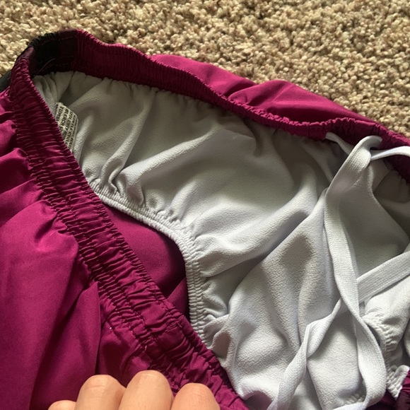 Shorts - Picture 3 of 3